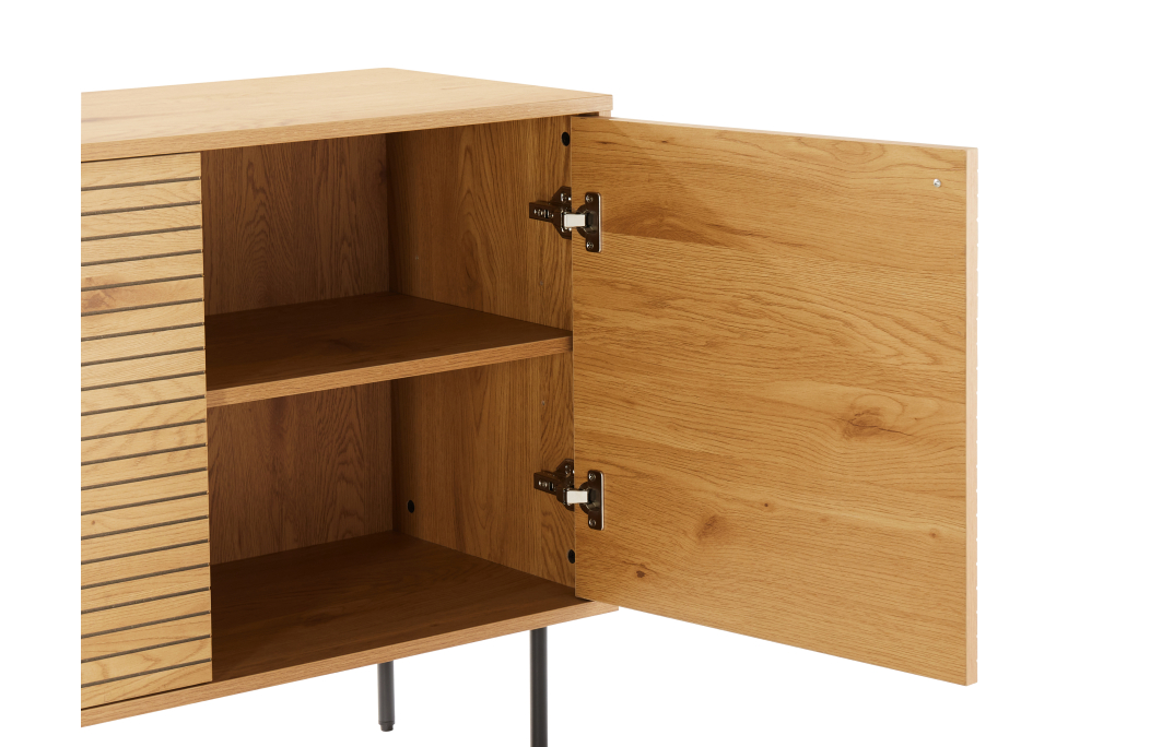 Buffet BRODIE avec finition chêne et pieds noirs - 150x140