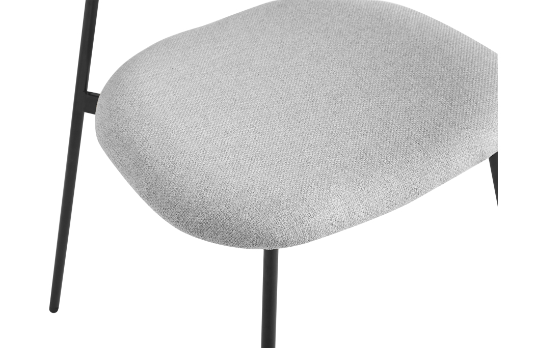 Lot de 4 chaises BRODIE en tissu avec pieds noirs