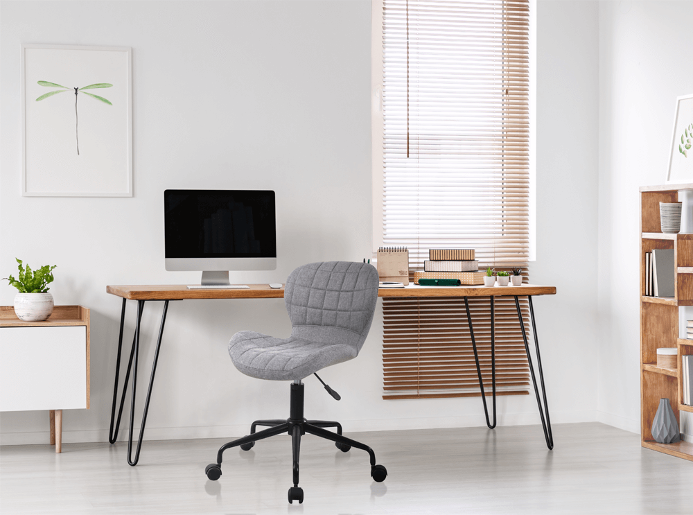 Siège de bureau design en tissu gris